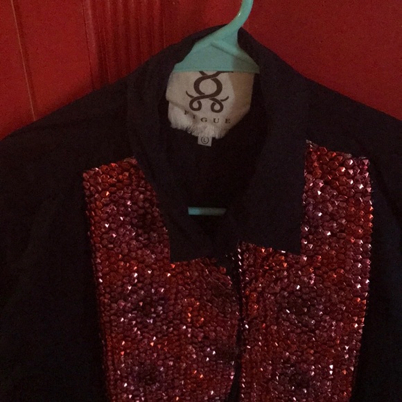 Bottom down blouse - Picture 2 of 3